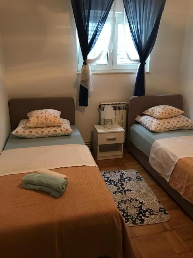 Apartman Mila Kaštela Esterno foto