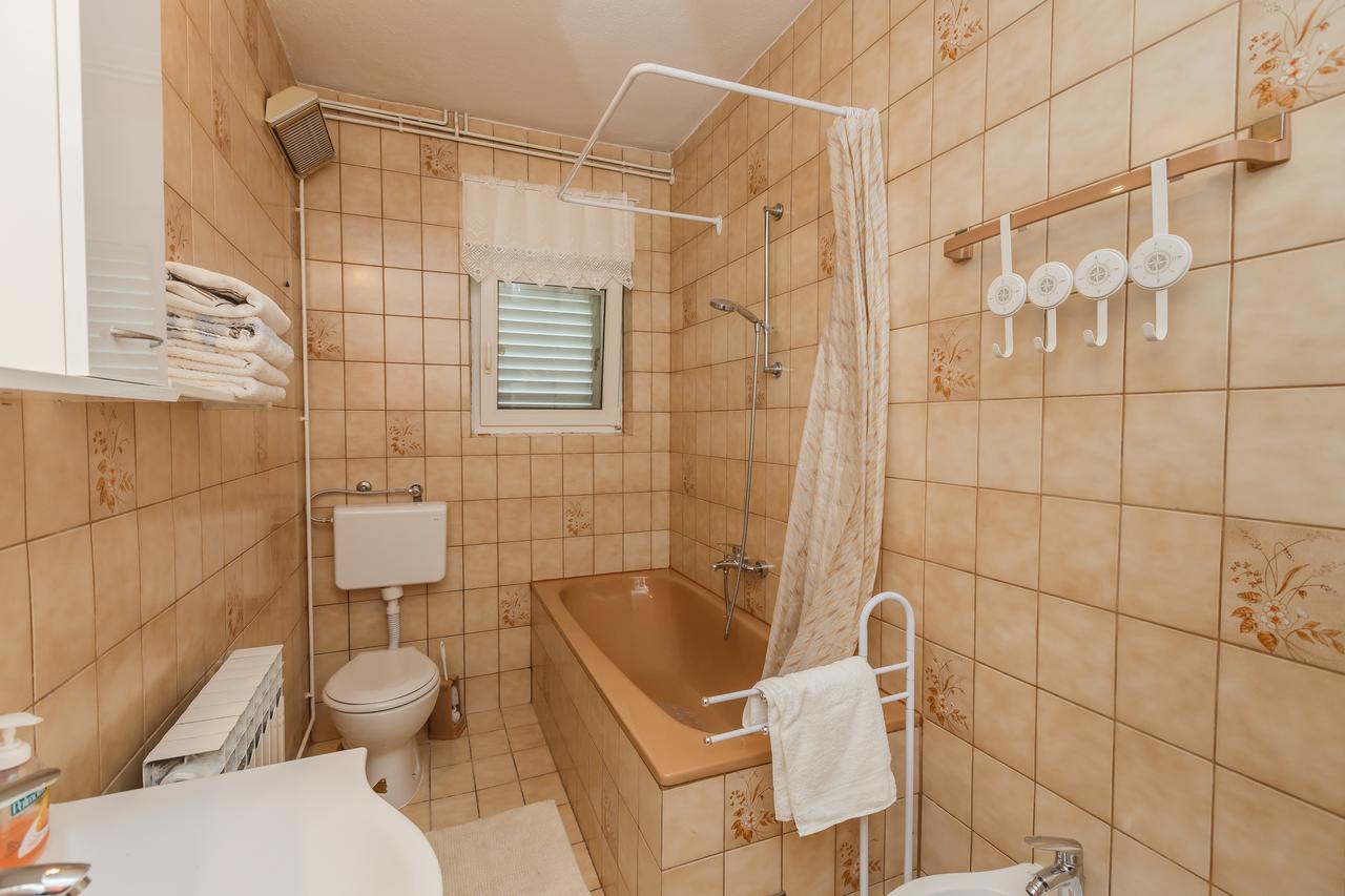 Apartman Mila Kaštela Esterno foto