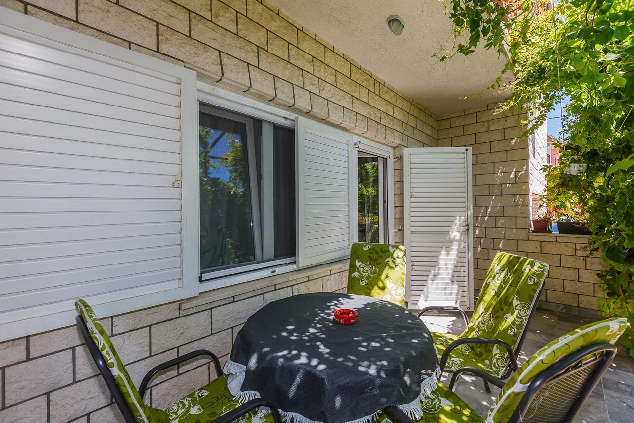 Apartman Mila Kaštela Esterno foto