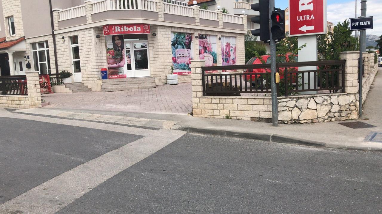 Apartman Mila Kaštela Esterno foto
